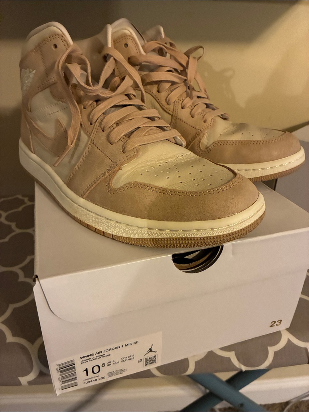 Nike Air Jordan 1 Mid SE Tan/Cream Men's Sneakers